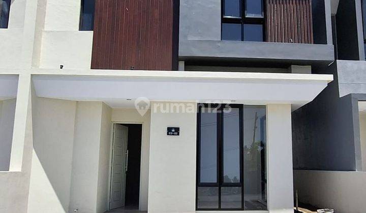 Dijual Rumah 2 Lantai Baru Lokasi Dekat Aloha 1