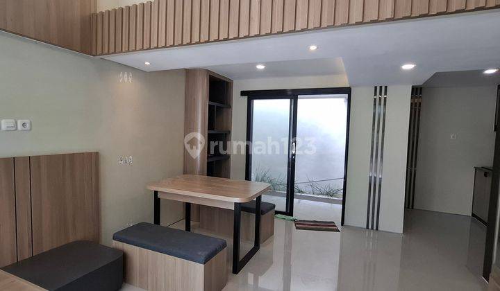 Rumah 2 Lantai Baru Lokasi Rungkut Asri Dekat Dengan Upn 2