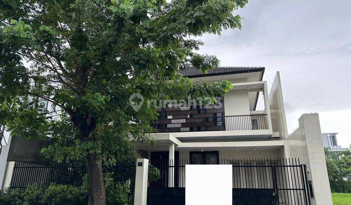 Rumah MURAH 2 Lantai Kondisi  Bagus Lokasi Dian Istana PARK AVenue 1