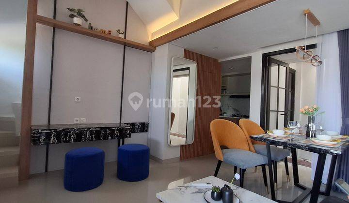 Dijual Rumah 2 Lantai Dekat Dengan Citraland Surabaya 2