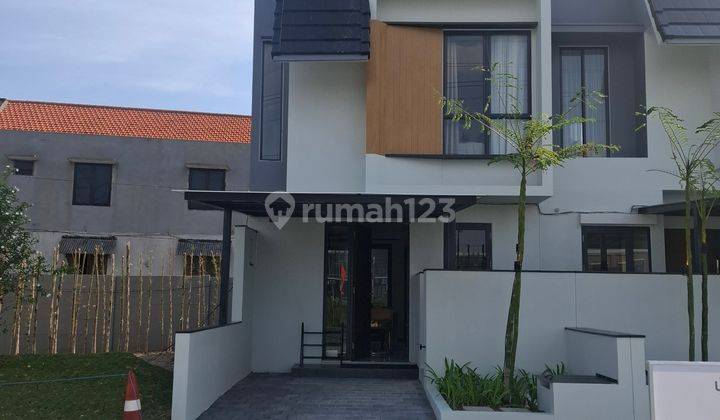 Rumah 2 Lantai Lokasi Dekat Wiyung Dan Mastrip 2