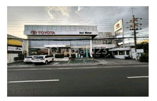 For Sale Two Units Ex Showroom Toyota on Jenggolo Pucang Road, Sidoarjo and Taman Sepanjang Main Road, Sidoarjo.