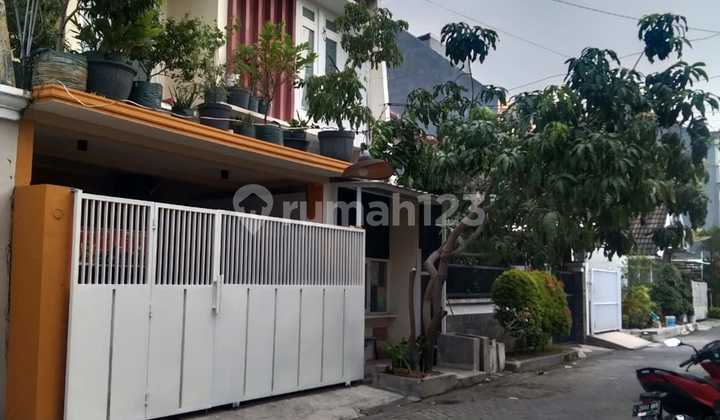 Dijual Rumah 2.5 Lantai Lokasi Bumi Marina Emas 2