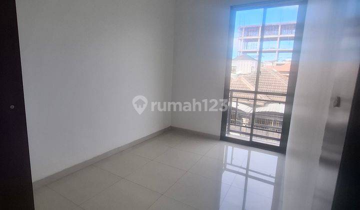 Rumah Baru Ready Unit 2 Lantai Lokasi Lebak Jaya Kenjeran  2