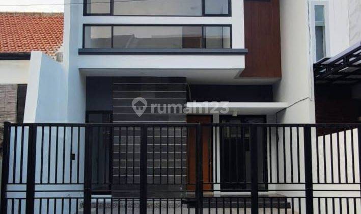 Dijual Rumah Baru 2 Lantai Lokasi Klampis Semolo Surabaya 1