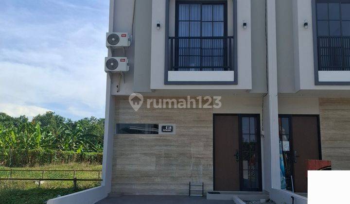 Dijual Rumah 2 Lantai Dekat Dengan Citraland Surabaya 1