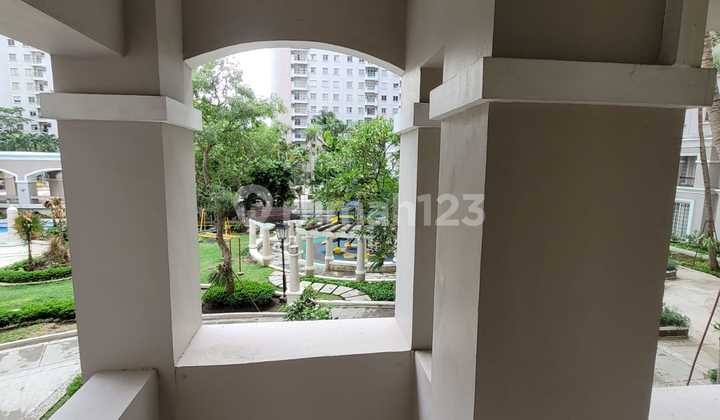 Dijual Murah Dibawah NJOP Townhouse Mewah 2 Lantai Garden Mansion Surabaya Barat