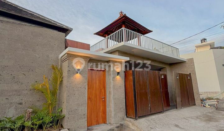 Dijual Villa Full Furnished With Private Pool di Badung Bali