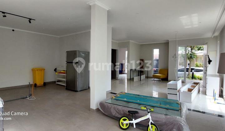 Dijual Rumah Hook di Latigo Village Tangerang 2
