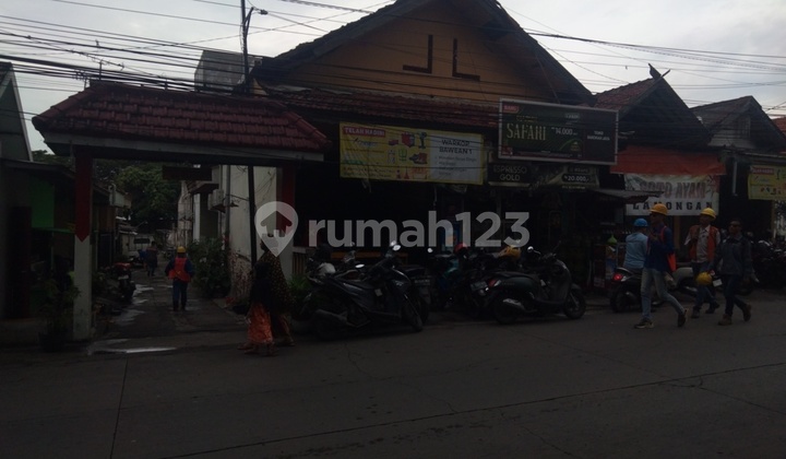 Sold Cheap Via Auction House on Raya Kapten Darmo Sugondo Kebomas Gresik