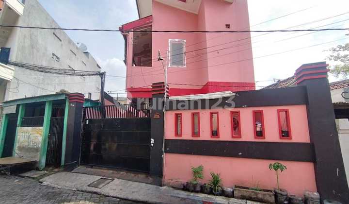 Dijual Murah Via Lelang Rumah Kost di Semolowaru Surabaya