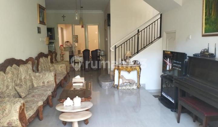 Quick Sale House in Bukit Mas Surabaya Tourism Area. Affordable Price. 2