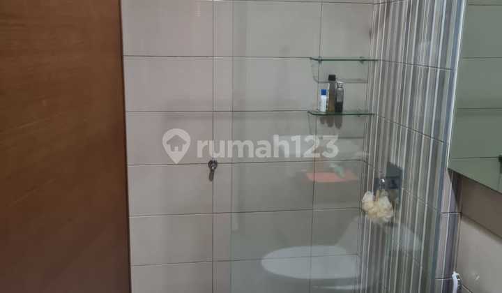 Dijual Rumah Modern Minimalis 2 Lantai di Cempaka Putih Jakarta Pusat 2