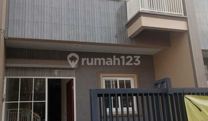 New 2-Story House .mulyosari Surabaya .semi Furnished