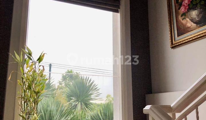 For Sale Luxury House in Graha Family West Surabaya. SHM 2