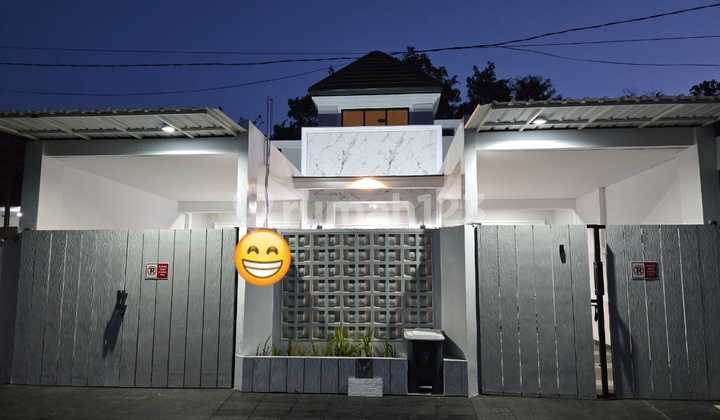 Rumah Mewah Darmo Sentosa Raya.dekat Akses Tol 