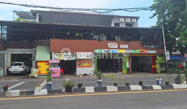 For Sale: 3-Story Shop House Ready for Business in Kapasari, Surabaya