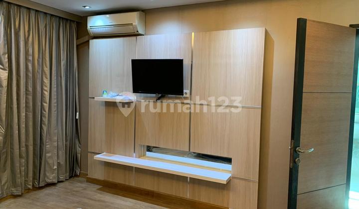 For Rent 4 Bedroom Apartment at Sheraton Surabaya City Condo