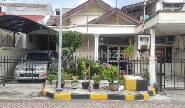 For Sale via Auction: House on Rungkut Mapan Barat V Bd10, East Surabaya For Sale via Auction: House on Rungkut Mapan Barat V Bd10, East Surabaya