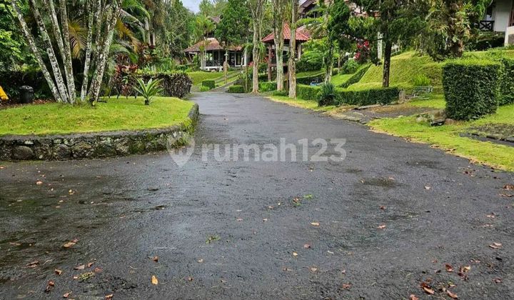 Villa Di Trawas Strategic Location, Beautiful Scenery, Cool Atmosphere