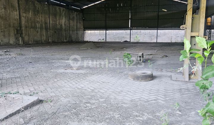 Prime Location Ready-to-Live Warehouse Zero Bypass Krian Main Road Prime Location Ready-to-Live Warehouse Zero Bypass Krian Main Road