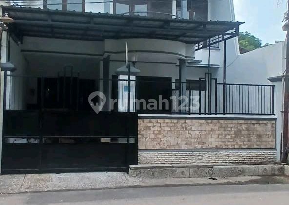 Rumah Di Pakistirtosari Dekat Kampus,fasilitas Kesehatan,pasar,mall