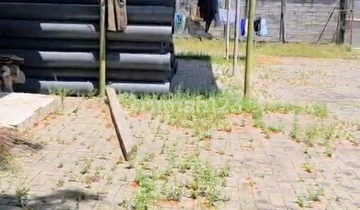 Warehouse and Large Land in Siwalankerto, Strategic Location.