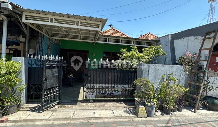 Dijual Via Lelang Rumah di Sawahan Lokasi Strategis dan Komersial Area Dijual Via Lelang Rumah di Sawahan Lokasi Strategis dan Komersial Area