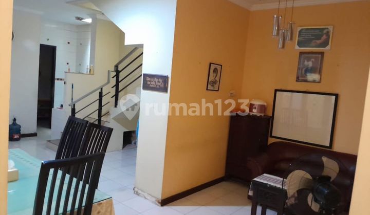 Rumah 2 Lantai di Tambak Gringsing Tengah Kota Surabaya 2