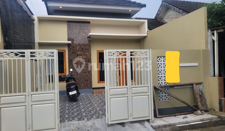 Rumah Premium di Pondok Manggala Wiyung Surabaya 2