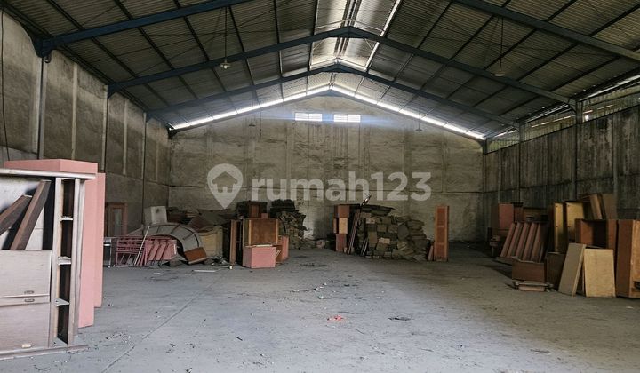 Prime Location Ready-to-Live Warehouse Zero Bypass Krian Main Road Prime Location Ready-to-Live Warehouse Zero Bypass Krian Main Road