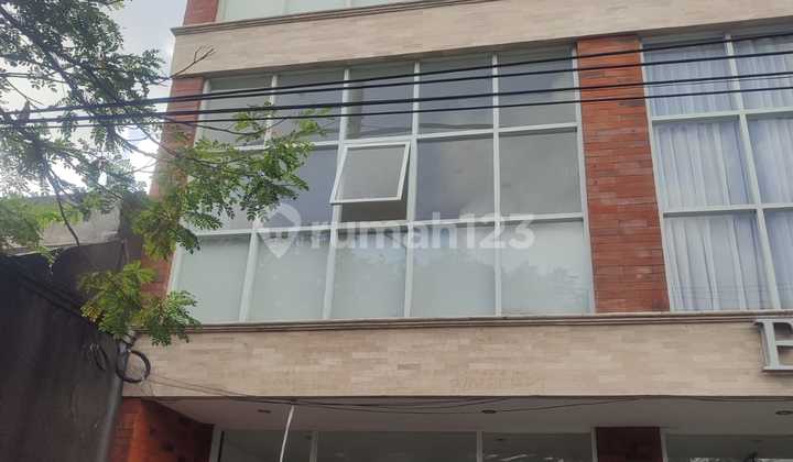 Outstanding Mahendradatta Denpasar Shophouse Strategic Location