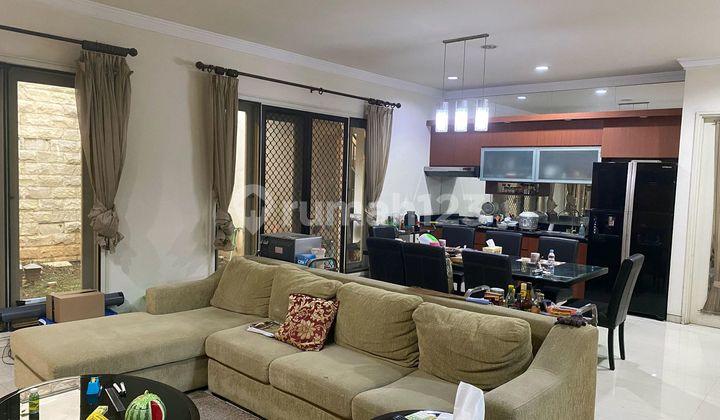 Rumah Mewah Di Lingkungan Elite Puri Galaxi Surabaya 2
