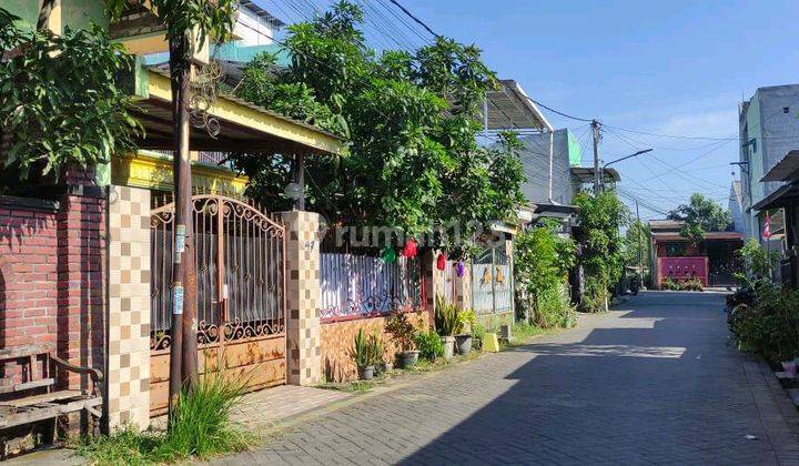 Rumah Asset Lelang Lokasi Medokan Sawah Timur Dekat Kampus Upn 2