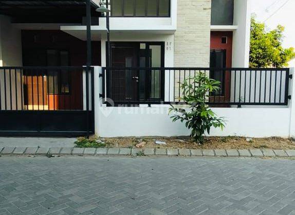 Rumah Lokasi 0 Jalan Raya Dekat Pabrik, Kantor, Sekolah Dan Rumah Sakit 1