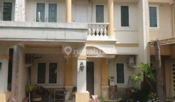 Rumah Minimalis Sorento Pakuwon City Surabaya 1