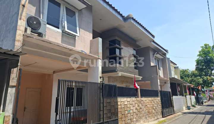 For Sale By Auction: Jambangan House, Strategically and Commercially Located Area 2