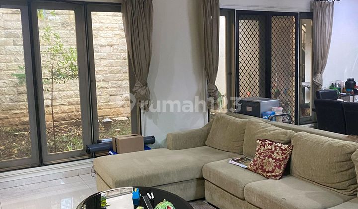 Rumah Mewah Di Lingkungan Elite Puri Galaxi Surabaya 1