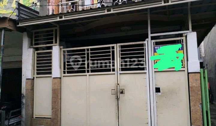 Auction Asset House in Gundih, Central and Strategic City Location