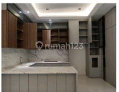 Rumah Cantik Dan Istimewa Di Woodland Citraland Surabaya 2