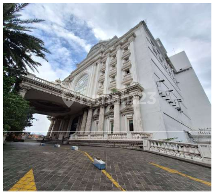 For Sale via Auction Central City Hotel Near Blauran and Embong Malang For Sale via Auction Central City Hotel Near Blauran and Embong Malang