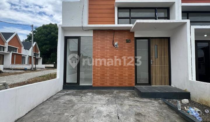 Rumah KPR Gresik Siap Huni