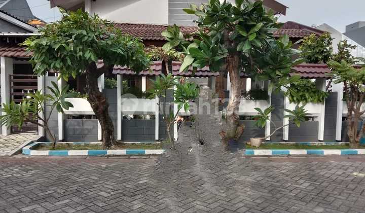 Dijual Rumah Luas Dan Strategis Di Perum Manyar Jaya Surabaya