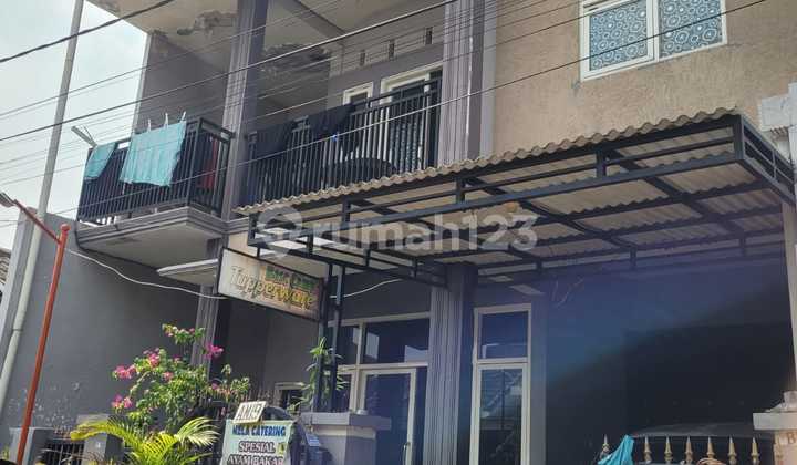 House for Sale via Auction at Bukit Bambe Gresik