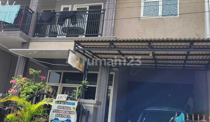 House for Sale via Auction at Bukit Bambe Gresik
