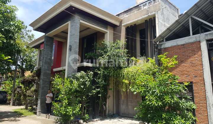 For Sale by Auction: House and Workshop in Ngepung Village, Kedamean