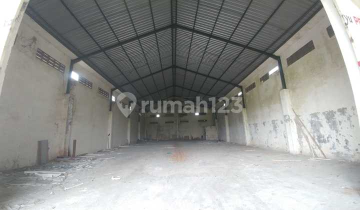 Dijual Via Lelang Gudang Diwek Jombang