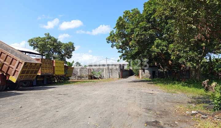 Dijual Via Lelang.gudang/ Pabrik/ Kantor Lumajang