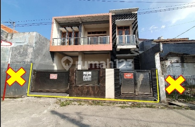 For Sale Auction House Driyorejo New City For Sale Auction House Driyorejo New City