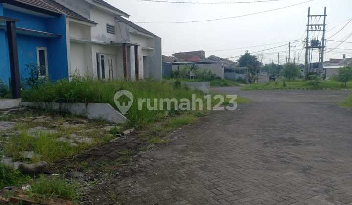 For Sale Via Auction, Sentraland Driyorejo House For Sale Via Auction, Sentraland Driyorejo House